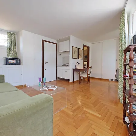 Apartment Lovely Via Sistina