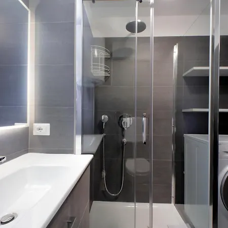 Lovely Via Sistina Apartment